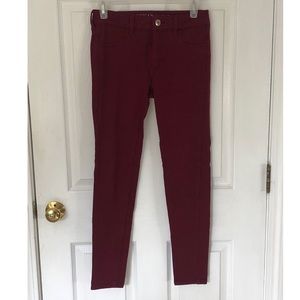 AMERICAN EAGLE Burgundy Jeggings